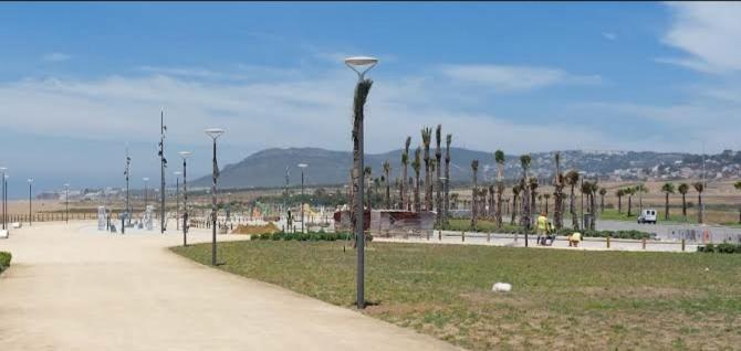 Bel Appartement A 5Min De La Plage Tanger Buitenkant foto